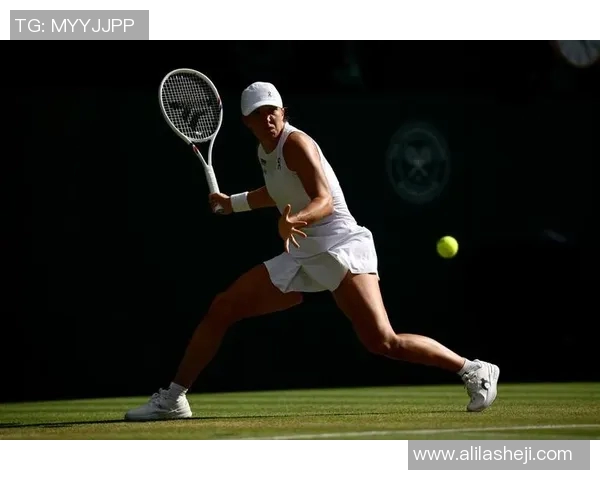 重庆网球队的灵活性探讨:如何在竞争中提升战术与技术的适应能力 重庆网球队的灵活性探讨:如何在竞争中提升战术与技术的适应能力